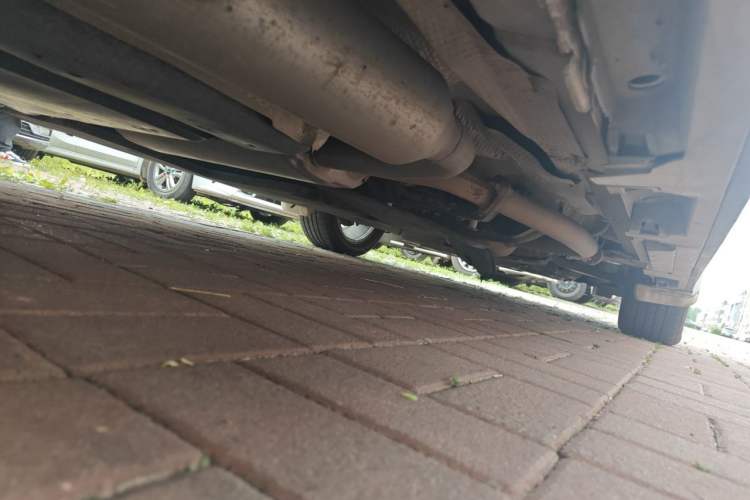 Used Toyota SIENNA 2023 2.5L Hybrid Platinum Edition Chassis Rear Right