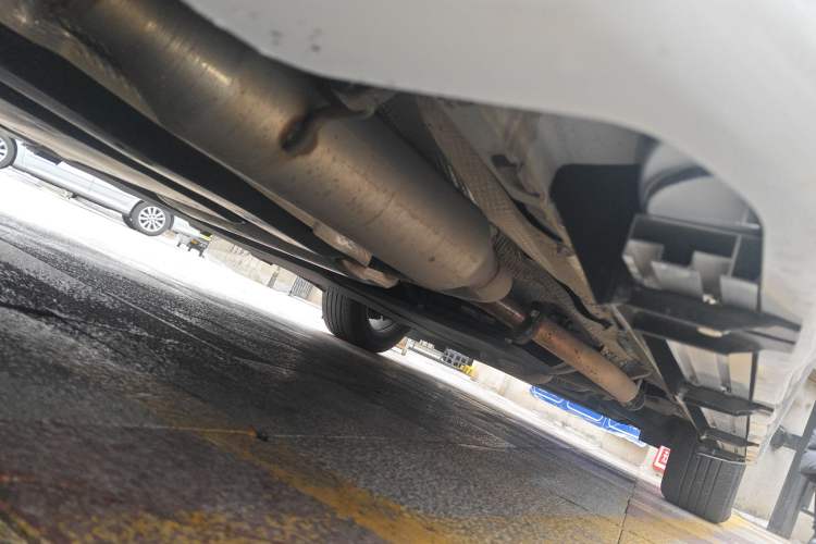 Used Toyota SIENNA 2023 2.5L Hybrid Comfort Edition Chassis Rear Right