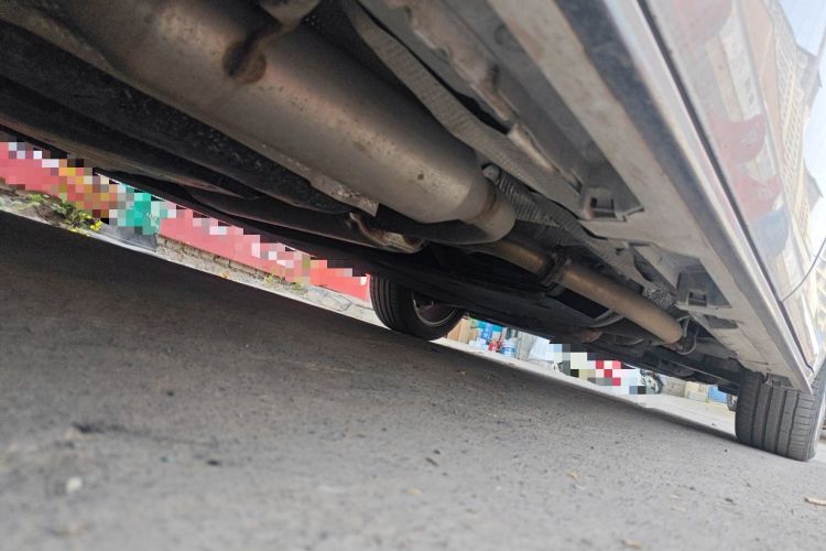 Used Toyota SIENNA 2023 2.5L Hybrid Ultimate Edition Chassis Rear Right
