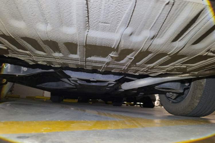 Used Toyota SIENNA 2023 2.5L Hybrid Comfort Edition Chassis Rear