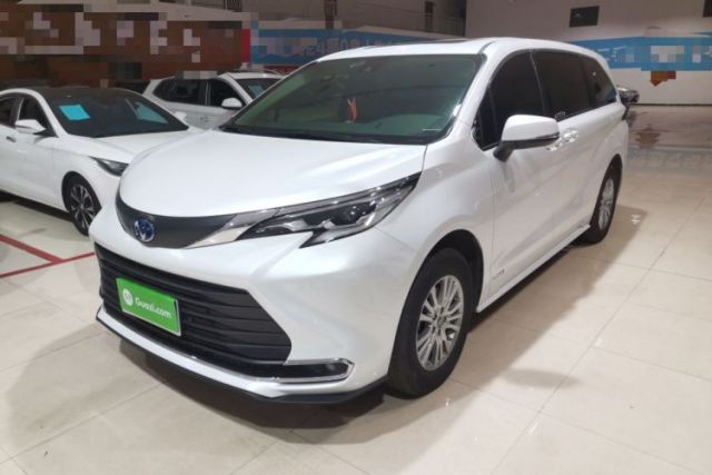 Used Toyota SIENNA 2023 2.5L Hybrid Comfort Edition