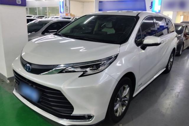 Used Toyota SIENNA 2023 2.5L Hybrid Comfort Edition