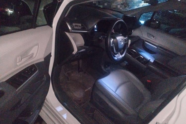 Used Toyota SIENNA 2023 2.5L Hybrid Comfort Edition Driver Seat