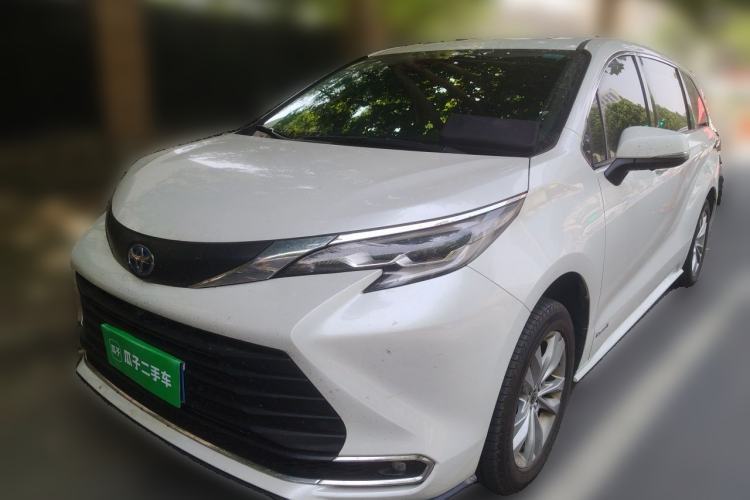Used Toyota SIENNA 2023 2.5L Hybrid Comfort Edition Guazi used car, China used car export, Used car for sale, Used cars, Cheapest cars for sale