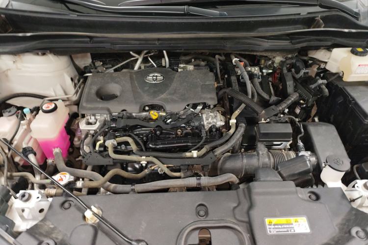 Used Toyota SIENNA 2023 2.5L Hybrid Deluxe Edition Engine Bay