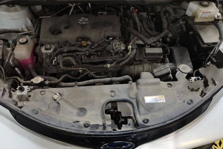 Used Toyota SIENNA 2023 2.5L Hybrid Deluxe Edition Engine Bay