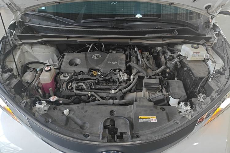 Used Toyota SIENNA 2023 2.5L Hybrid Comfort Edition Engine Bay