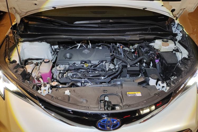 Used Toyota SIENNA 2023 2.5L Hybrid Comfort Edition Engine Bay