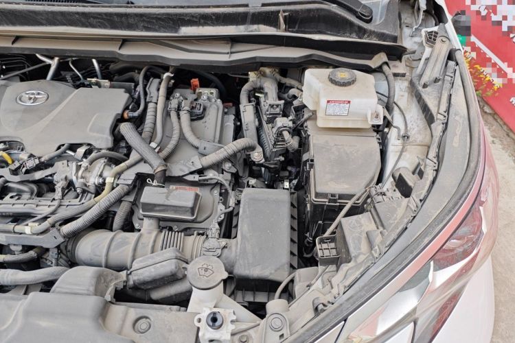 Used Toyota SIENNA 2023 2.5L Hybrid Ultimate Edition Engine Bay Left