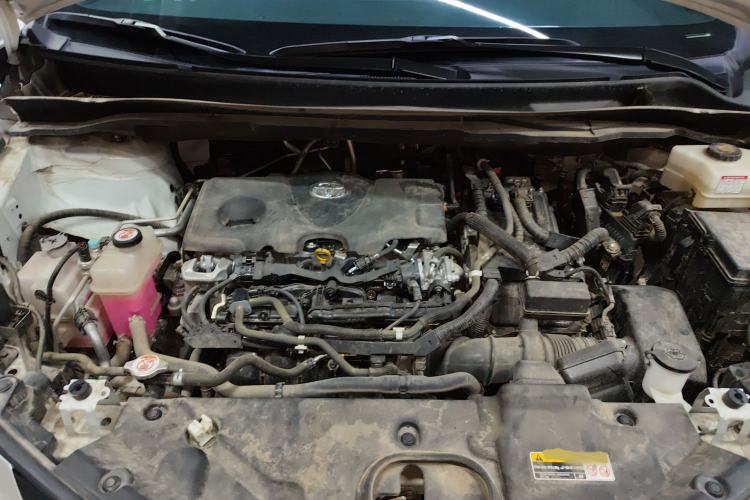 Used Toyota SIENNA 2023 2.5L Hybrid Ultimate Edition Engine Bay