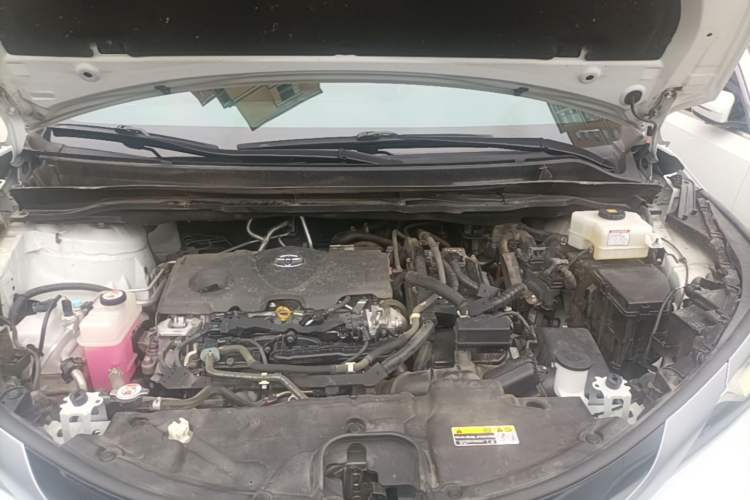Used Toyota SIENNA 2023 2.5L Hybrid Deluxe Edition Engine Bay