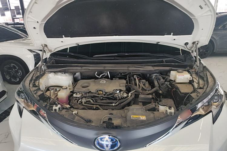 Used Toyota SIENNA 2023 2.5L Hybrid Comfort Edition Engine Bay