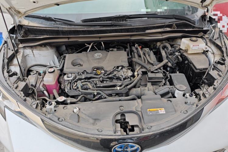 Used Toyota SIENNA 2023 2.5L Hybrid Ultimate Edition Engine Bay
