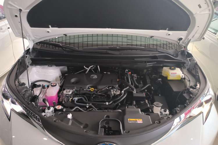 Used Toyota SIENNA 2023 2.5L Hybrid Comfort Edition Engine Bay