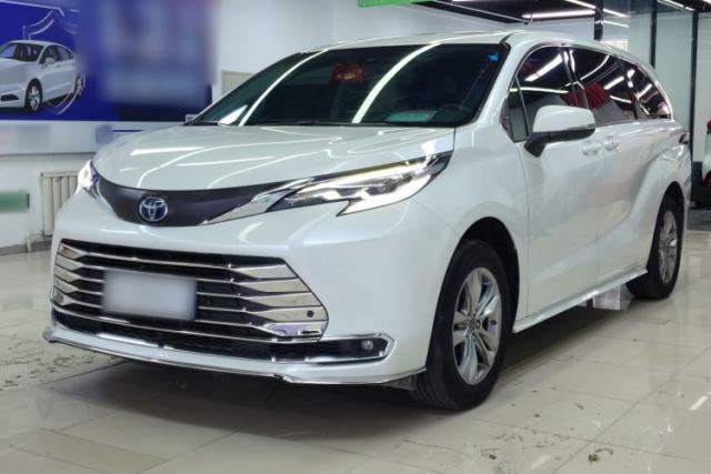 Used Toyota SIENNA 2023 2.5L Hybrid Comfort Edition