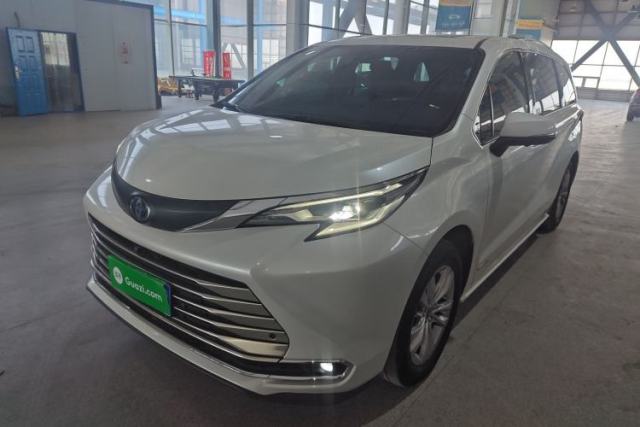 Used Toyota SIENNA 2023 2.5L Hybrid Comfort Edition