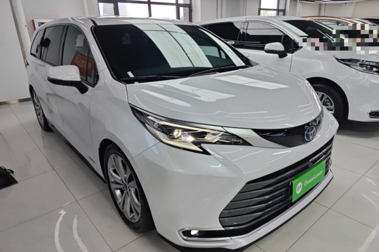 Used Toyota SIENNA 2023 2.5L Hybrid Deluxe Edition Exterior 1