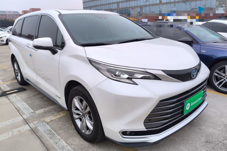 Used Toyota SIENNA 2023 2.5L Hybrid Luxury Edition Exterior 1