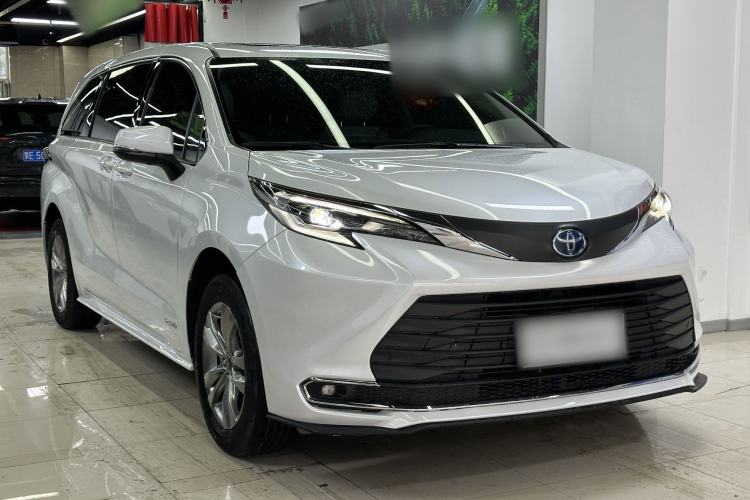 Used Toyota SIENNA 2023 2.5L Hybrid Comfort Edition Exterior 2