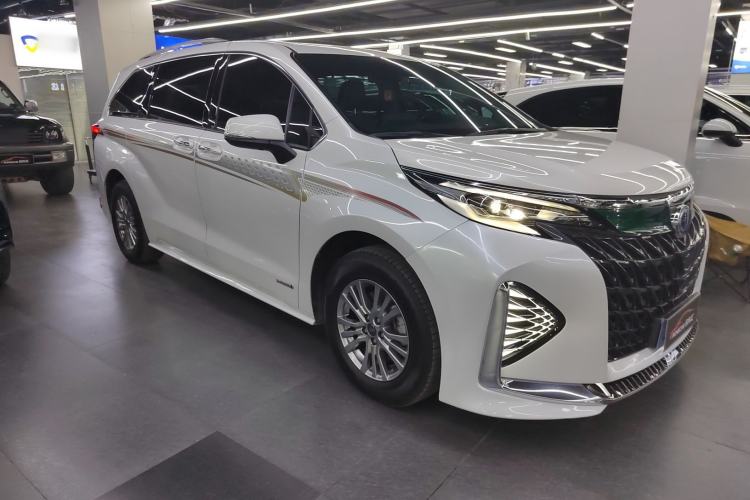 Used Toyota SIENNA 2023 2.5L Hybrid Comfort Edition Exterior 2