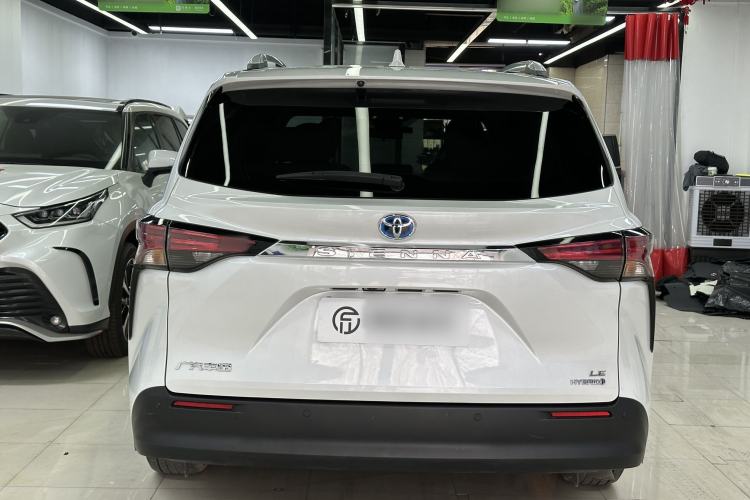 Used Toyota SIENNA 2023 2.5L Hybrid Comfort Edition Exterior 4