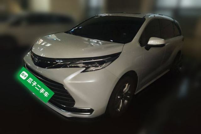Used Toyota SIENNA 2023 2.5L Hybrid Comfort Edition