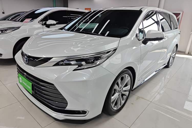 Used Toyota SIENNA 2023 2.5L Hybrid Deluxe Edition Guazi used car, China used car export, Used car for sale, Used  cars, Cheapest cars for sale