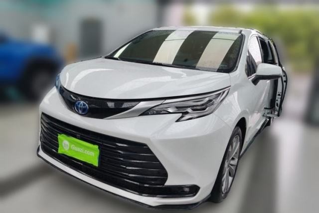 Toyota SIENNA 2023 2.5L Hybrid Deluxe Edition usado