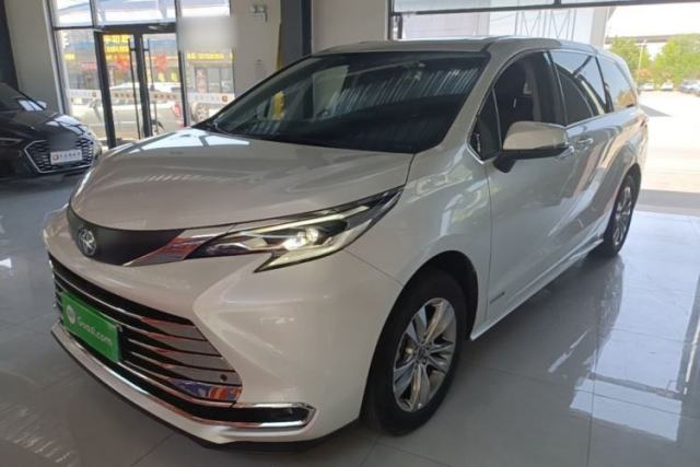 Used Toyota SIENNA 2023 2.5L Hybrid Comfort Edition