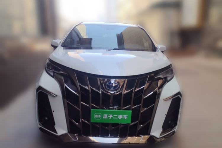Used Toyota SIENNA 2023 2.5L Hybrid Luxury Welfare Edition Front