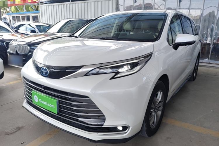 Used Toyota SIENNA 2023 2.5L Hybrid Luxury Edition Guazi used car, China used car export, Used car for sale, Used  cars, Cheapest cars for sale
