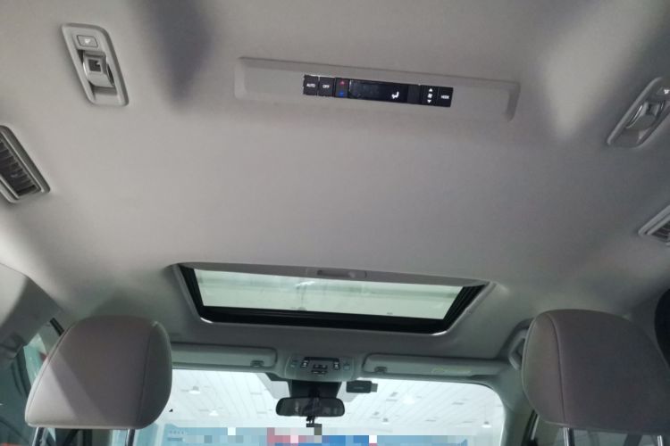 Used Toyota SIENNA 2023 2.5L Hybrid Comfort Edition Headliner