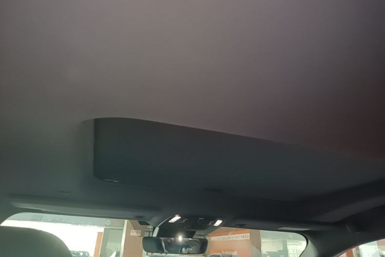 Used Toyota SIENNA 2023 2.5L Hybrid Deluxe Edition Headliner