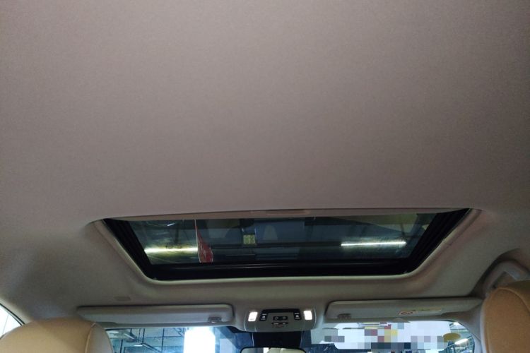Used Toyota SIENNA 2023 2.5L Hybrid Comfort Edition Headliner