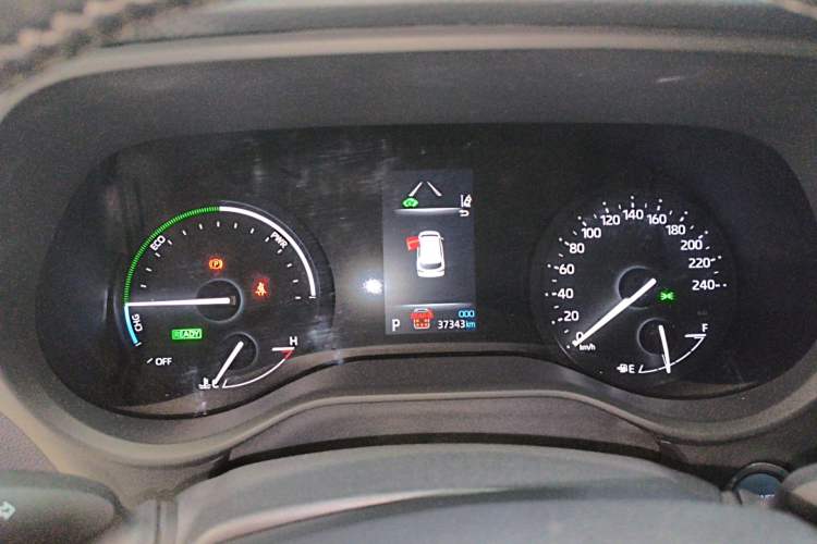 Used Toyota SIENNA 2023 2.5L Hybrid Deluxe Edition Instrument Cluster