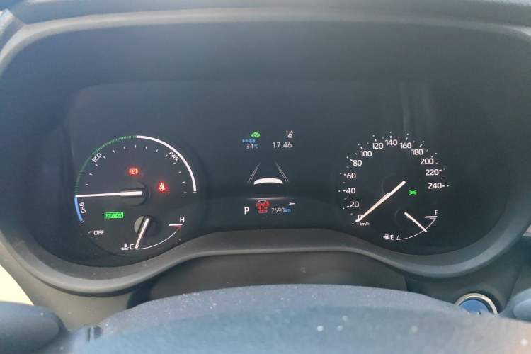 Used Toyota SIENNA 2023 2.5L Hybrid Luxury Edition Instrument Cluster