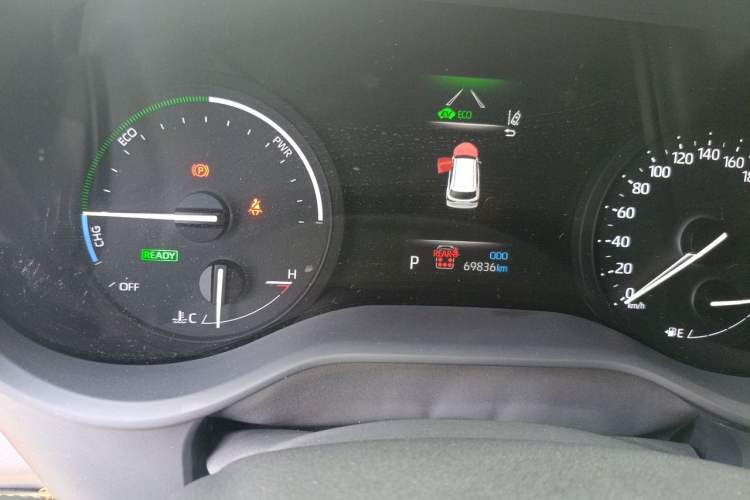 Used Toyota SIENNA 2023 2.5L Hybrid Deluxe Edition Instrument Cluster