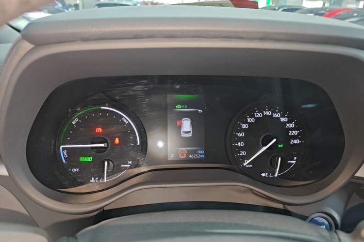Used Toyota SIENNA 2023 2.5L Hybrid Deluxe Edition Instrument Cluster