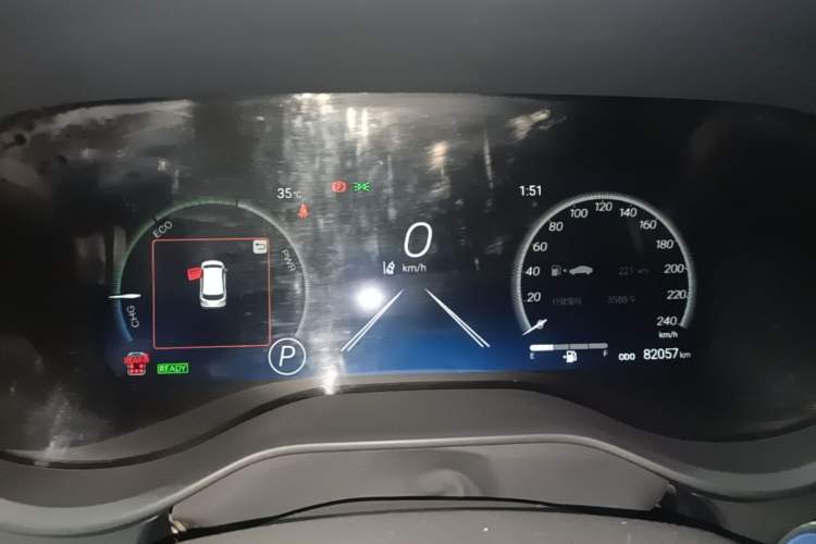 Used Toyota SIENNA 2023 2.5L Hybrid Deluxe Edition Instrument Cluster