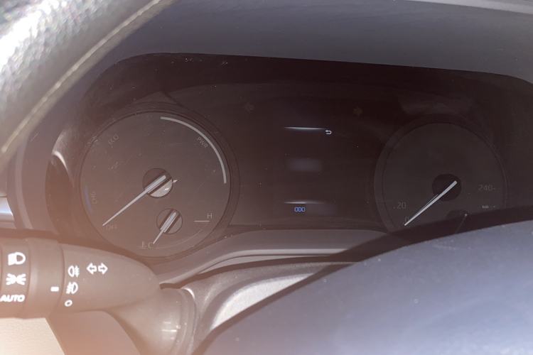 Used Toyota SIENNA 2023 2.5L Hybrid Comfort Edition Instrument Cluster