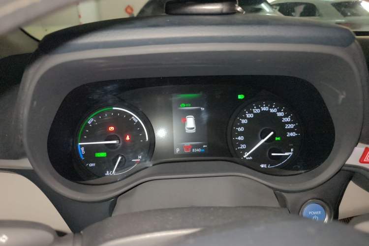 Used Toyota SIENNA 2023 2.5L Hybrid Comfort Edition Instrument Cluster