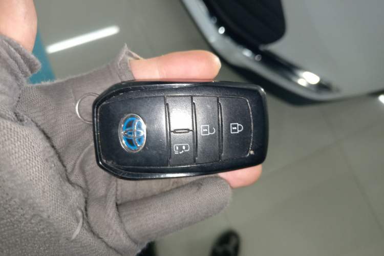 Used Toyota SIENNA 2023 2.5L Hybrid Comfort Edition Interior 1