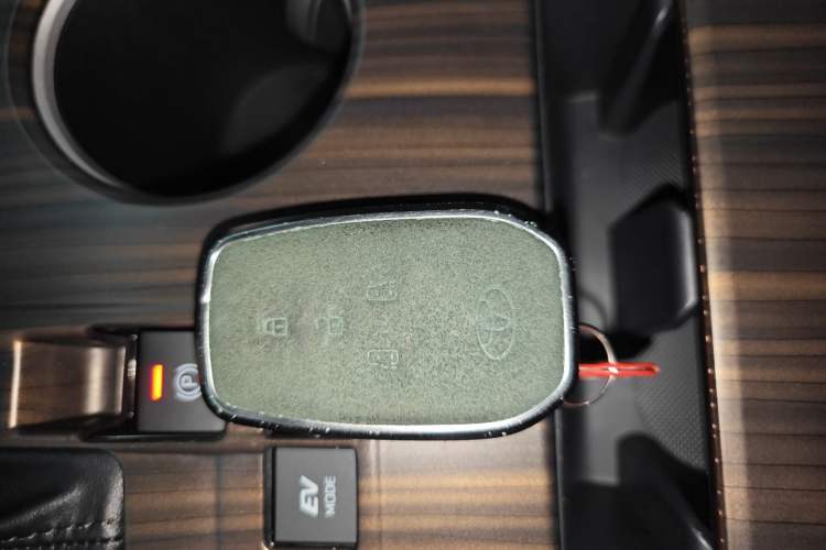 Used Toyota SIENNA 2023 2.5L Hybrid Comfort Edition Interior 1