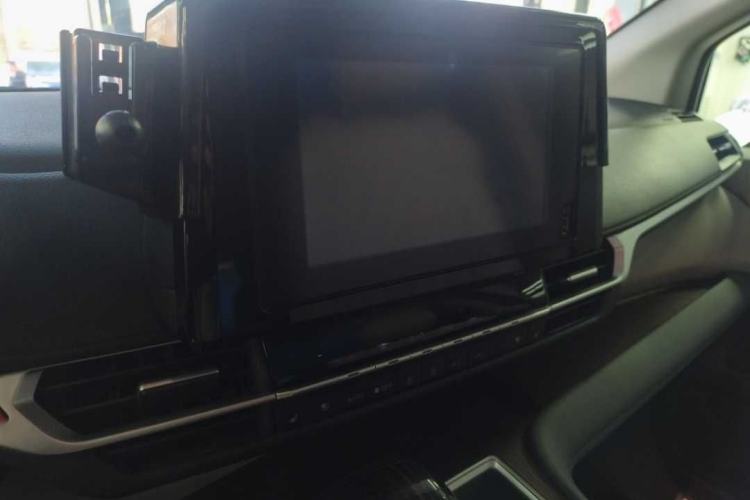 Used Toyota SIENNA 2023 2.5L Hybrid Comfort Edition Interior 3