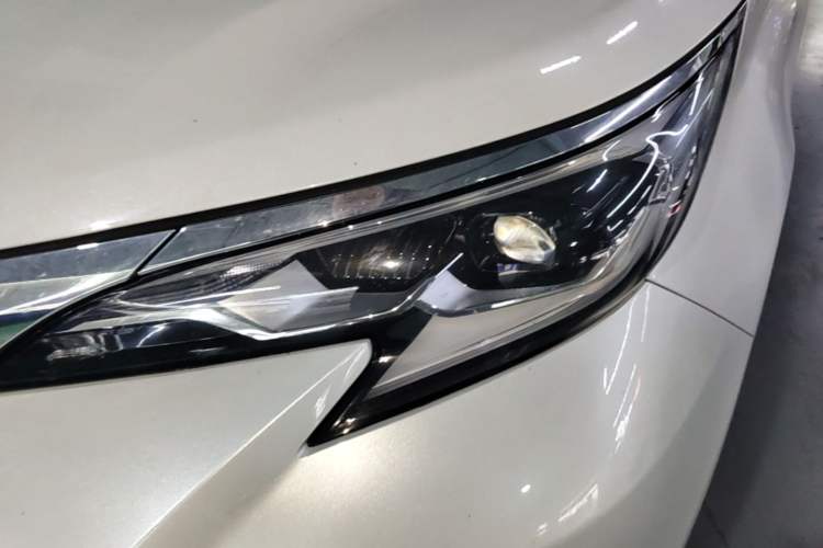 Used Toyota SIENNA 2023 2.5L Hybrid Comfort Edition Left Front Headlight