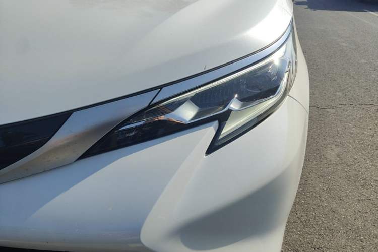 Used Toyota SIENNA 2023 2.5L Hybrid Deluxe Edition Left Front Headlight