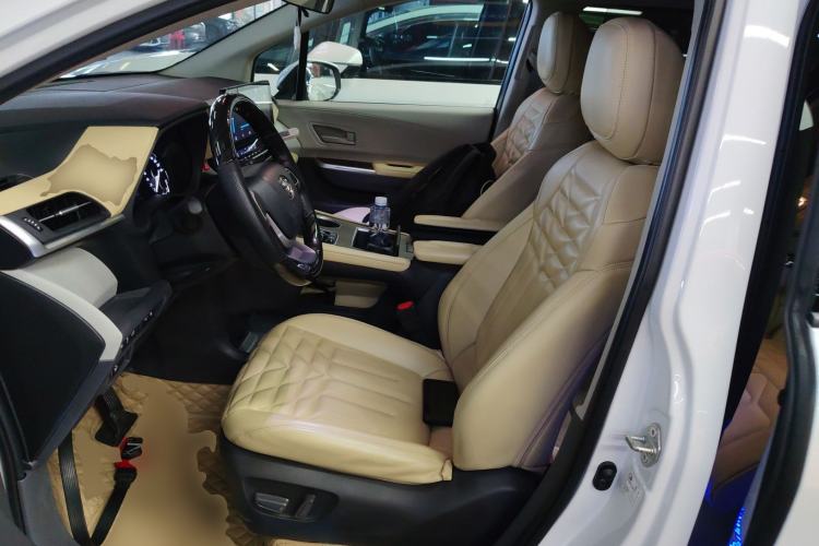 Used Toyota SIENNA 2023 2.5L Hybrid Comfort Edition Left Front Seat