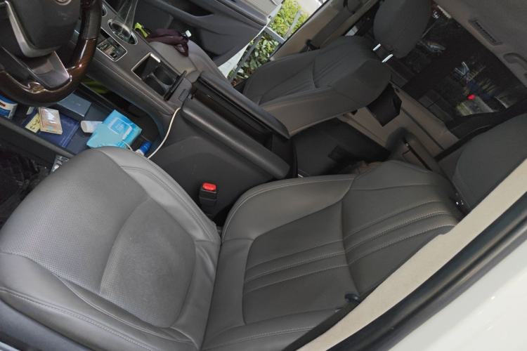 Used Toyota SIENNA 2023 2.5L Hybrid Comfort Edition Left Front Seat