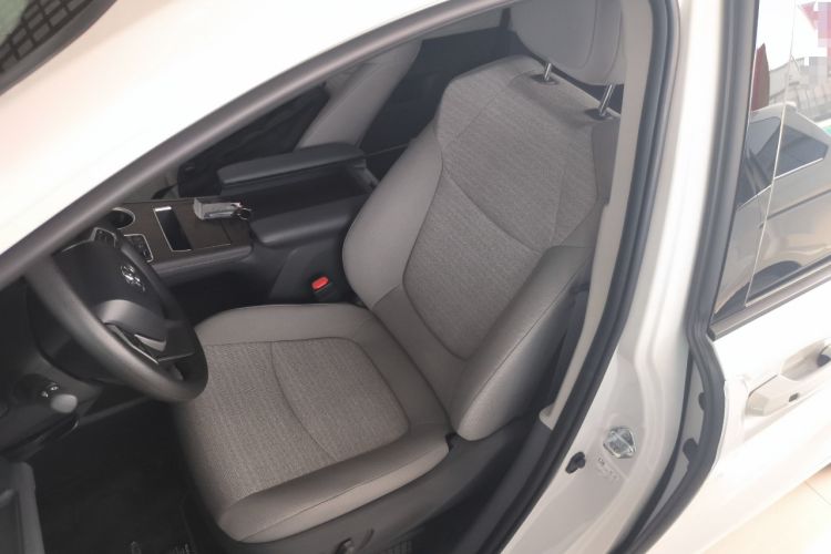 Used Toyota SIENNA 2023 2.5L Hybrid Comfort Edition Left Front Seat