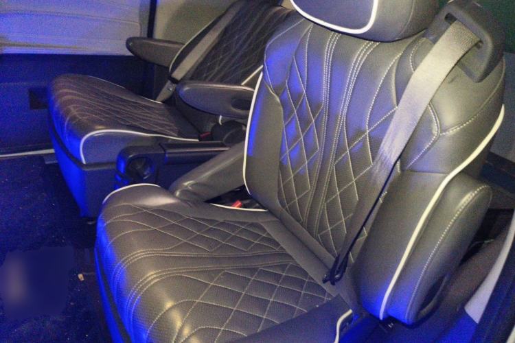 Used Toyota SIENNA 2023 2.5L Hybrid Comfort Edition Left Rear Seat
